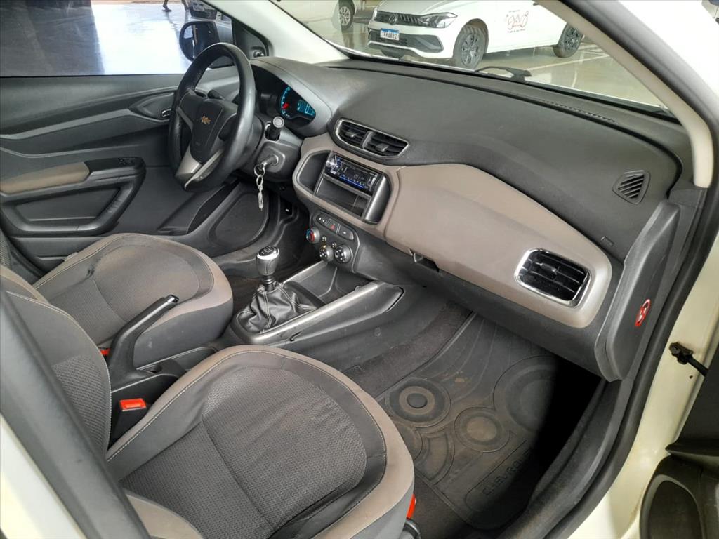 PRISMA 1.4 MPFI LT 8V FLEX 4P MANUAL10