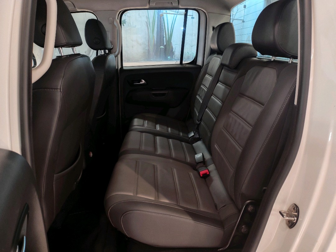 Volkswagen-AMAROK-3.0 V6 TDI DIESEL HIGHLINE CD 4MOTION AUTOMÁTICO