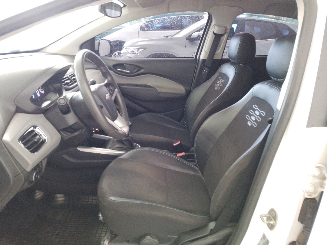 GM - Chevrolet-ONIX-1.4 MPFI LT 8V FLEX 4P MANUAL