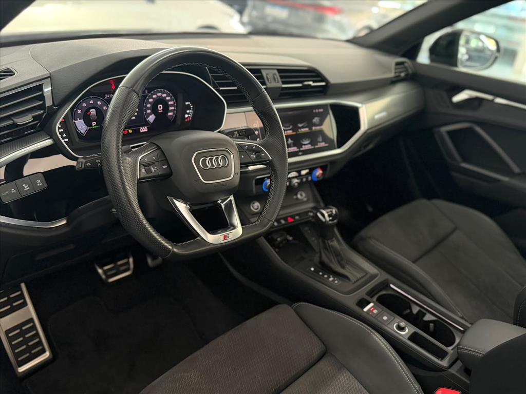 Q3 2.0 40 TFSI GASOLINA SPORTBACK PERFORMANCE QUATTRO TIPTRONIC17