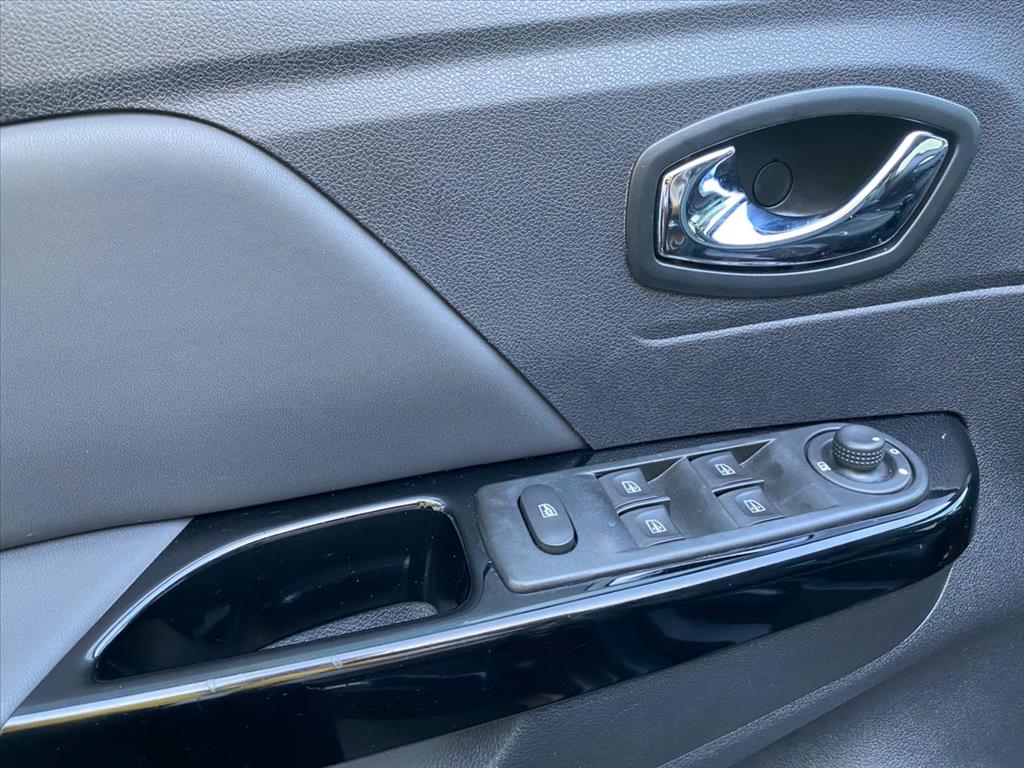 CAPTUR 1.6 16V SCE FLEX INTENSE X-TRONIC10