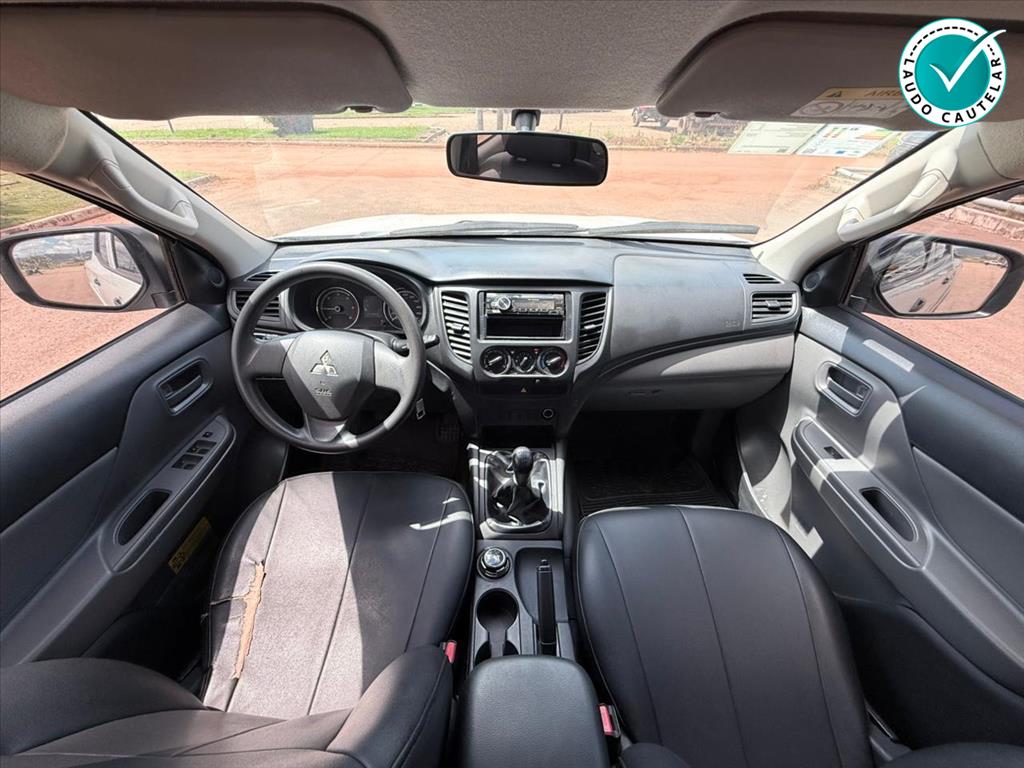 L200 TRITON 2.4 16V TURBO DIESEL GL CD 4X4 MANUAL10