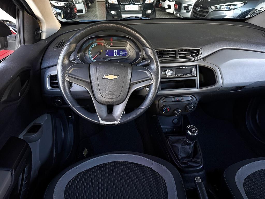 Chevrolet Onix - 1.0 MPFI LS 8V FLEX 4P MANUAL