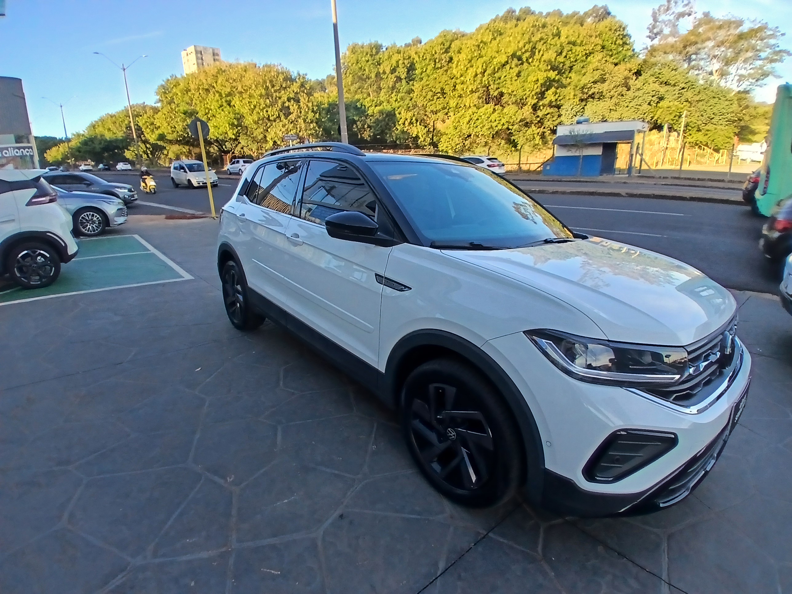 T-CROSS 1.4 250 TSI TOTAL FLEX HIGHLINE AUTOMÁTICO1