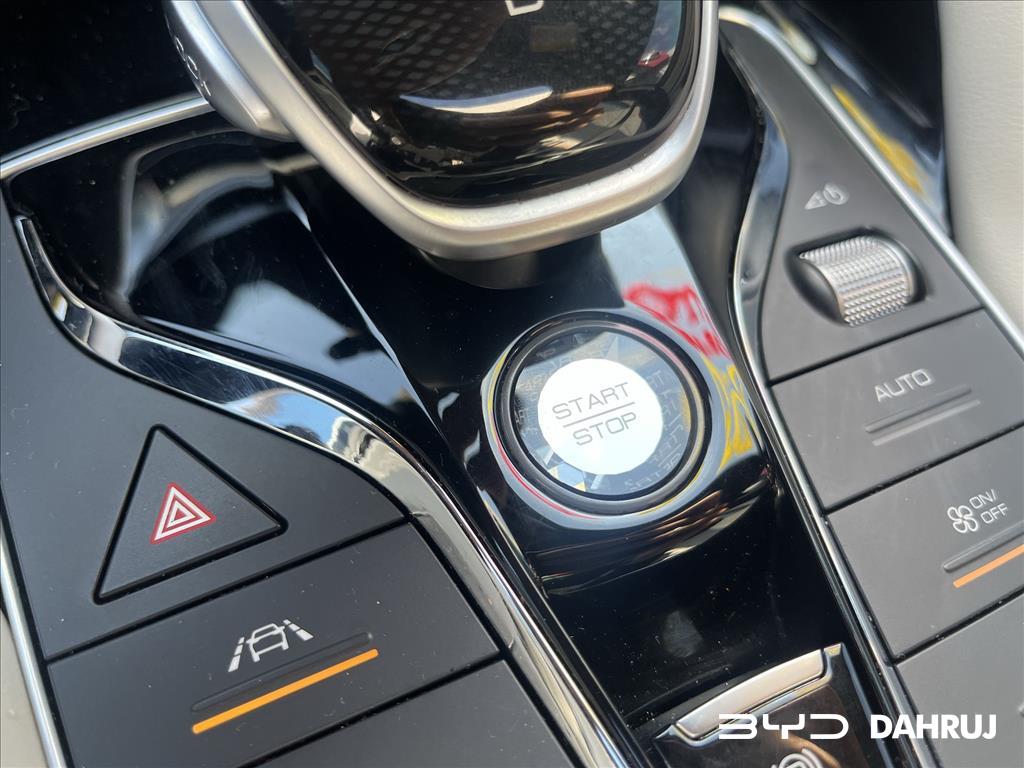 SONG PLUS 1.5 DM-I HÍBRIDO AUTOMÁTICO9