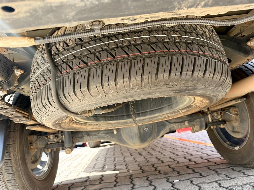 Toyota Hilux - 2.8 D-4D TURBO DIESEL CD SRX 4X4 AUTOMÁTICO