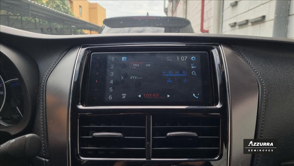 YARIS 1.5 16V FLEX SEDAN XL MULTIDRIVE16