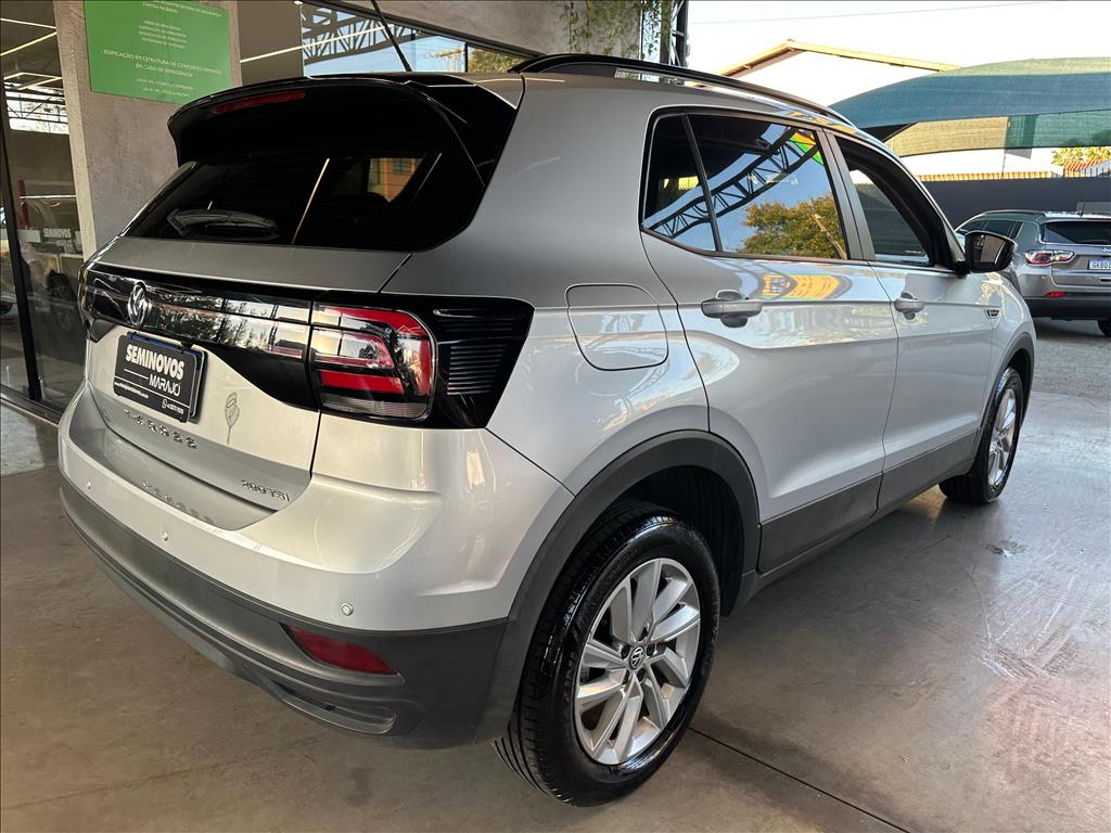 T-CROSS 1.0 200 TSI TOTAL FLEX SENSE AUTOMÁTICO11