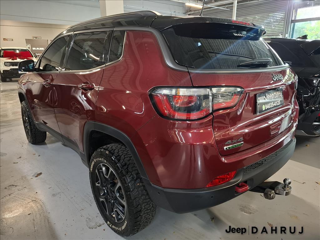 COMPASS 2.0 16V DIESEL TRAILHAWK 4X4 AUTOMÁTICO4