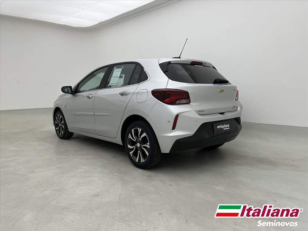 ONIX 1.0 TURBO FLEX PREMIER AUTOMÁTICO2