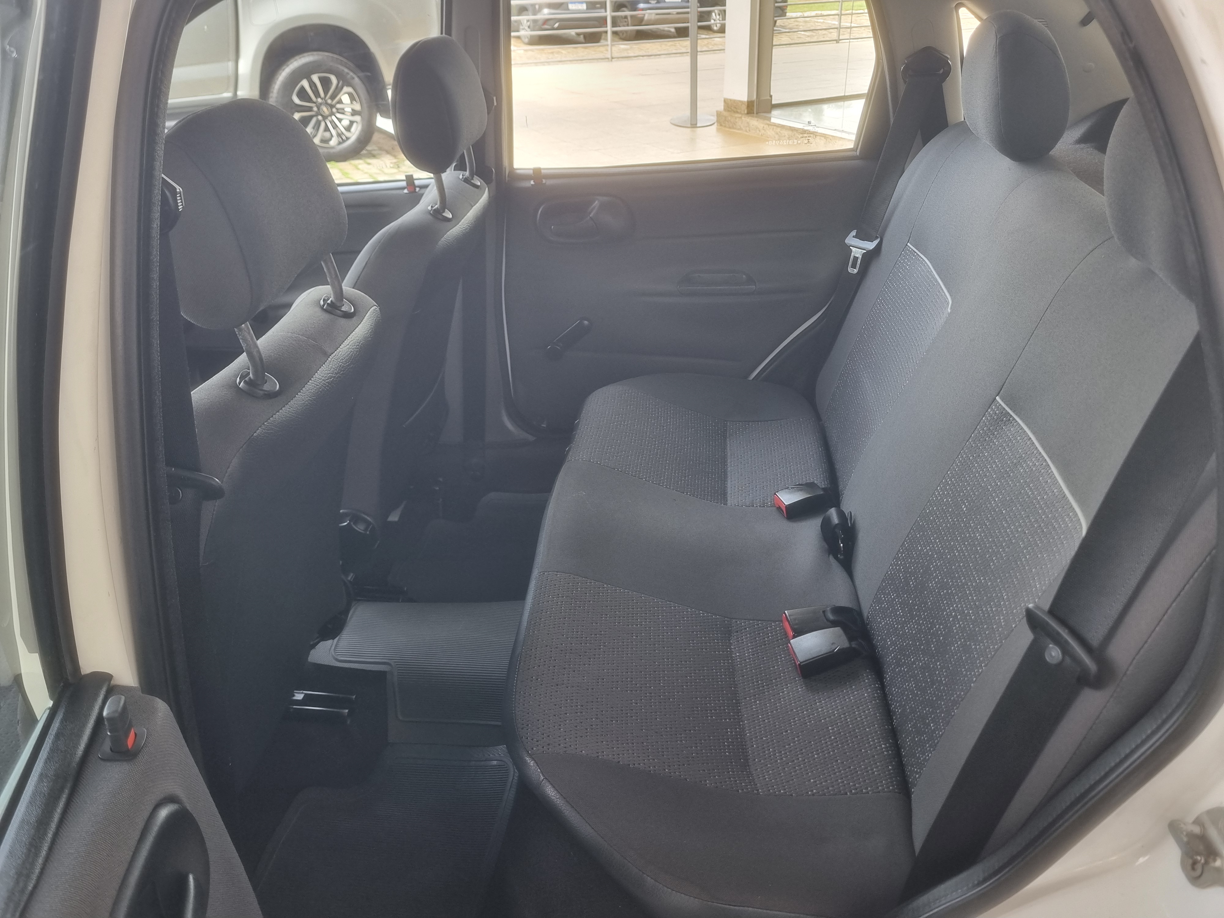 CLASSIC 1.0 MPFI LS 8V FLEX 4P MANUAL7