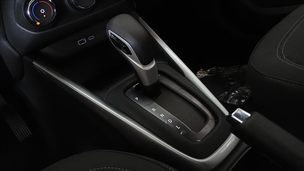 TRACKER 1.0 TURBO FLEX AUTOMÁTICO15