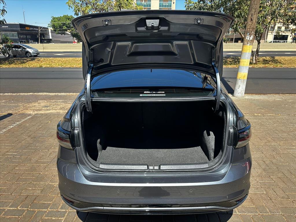 VIRTUS 1.4 250 TSI EXCLUSIVE AUTOMÁTICO