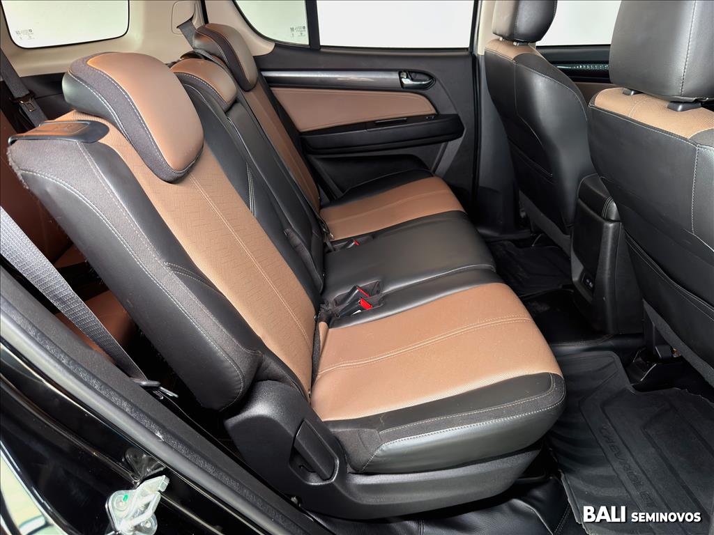 TRAILBLAZER 2.8 16V TURBO DIESEL HIGH COUNTRY 7L 4X4 AUTOMÁTICO16