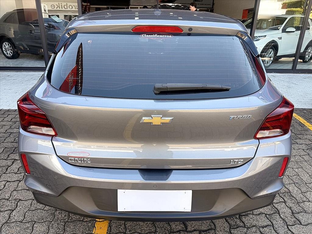 Chevrolet Onix Plus - 1.0 TURBO FLEX LTZ MANUAL