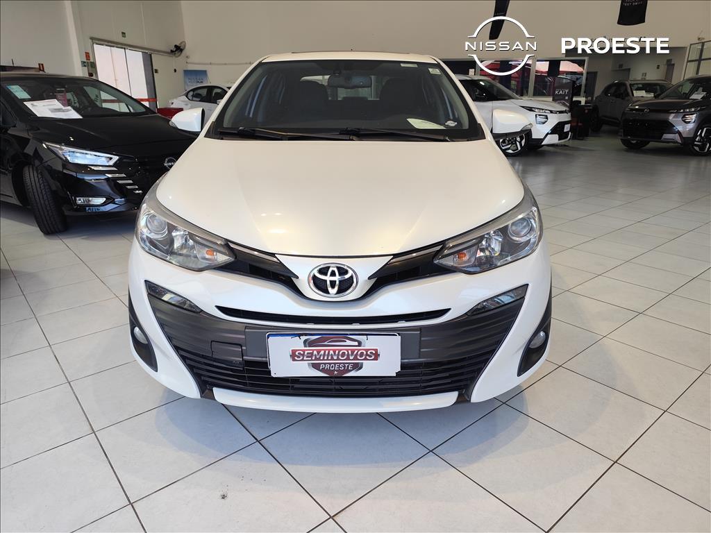 YARIS 1.5 16V FLEX XLS CONNECT MULTIDRIVE