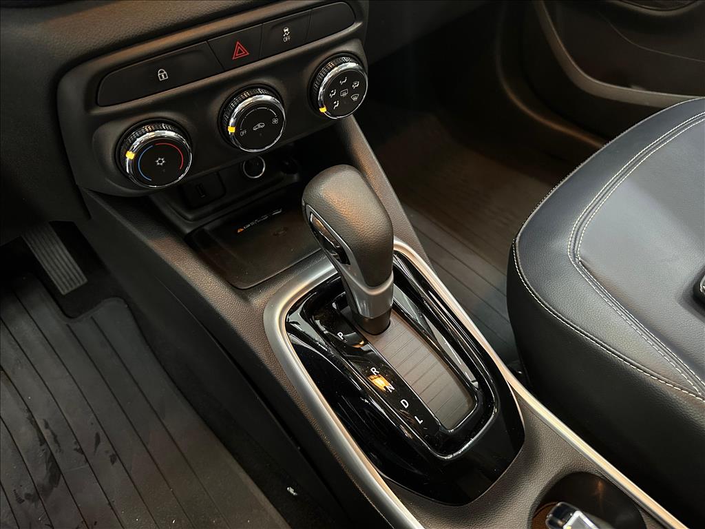 TRACKER 1.2 TURBO FLEX PREMIER AUTOMÁTICO10
