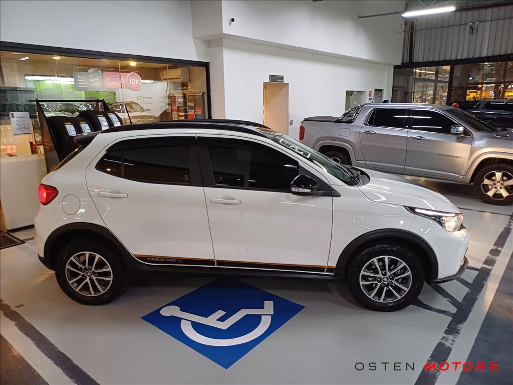 FIAT-ARGO-1.3 FIREFLY FLEX TREKKING CVT