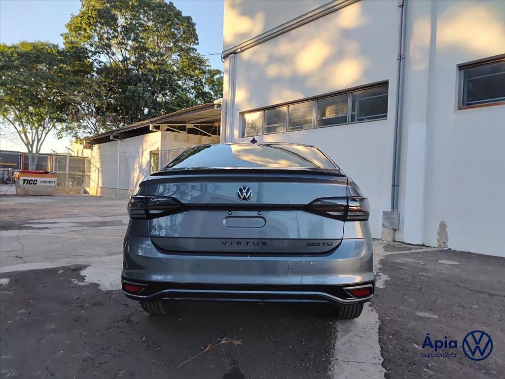 VIRTUS 1.4 250 TSI EXCLUSIVE AUTOMÁTICO5