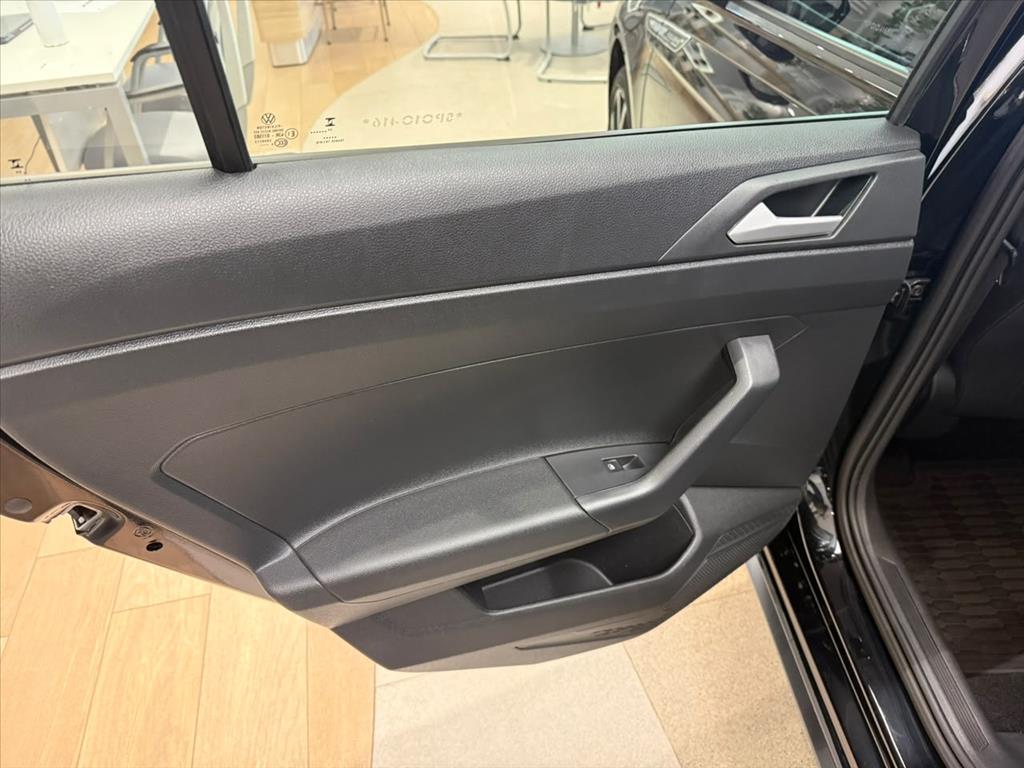VIRTUS 1.4 250 TSI EXCLUSIVE AUTOMÁTICO11