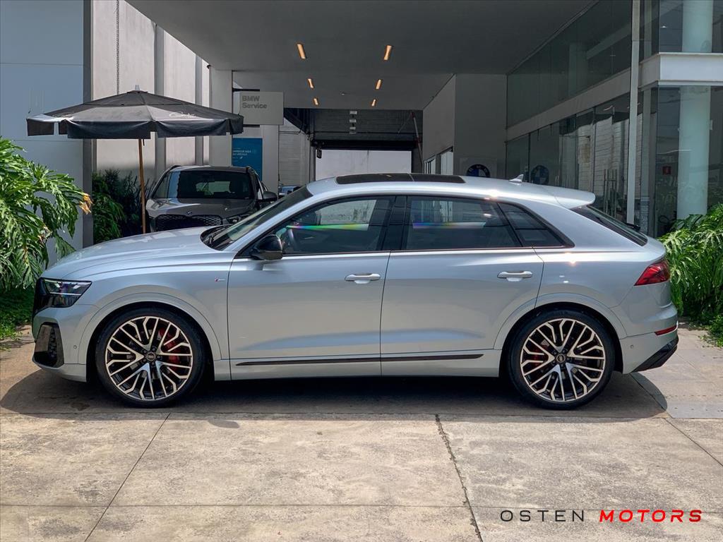 Audi-Q8-3.0 TFSI GASOLINA PERFORMANCE BLACK QUATTRO TIPTRONIC