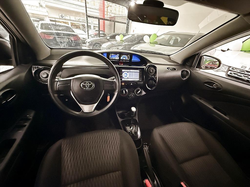 Toyota Etios - 1.5 X SEDAN 16V FLEX 4P AUTOMÁTICO