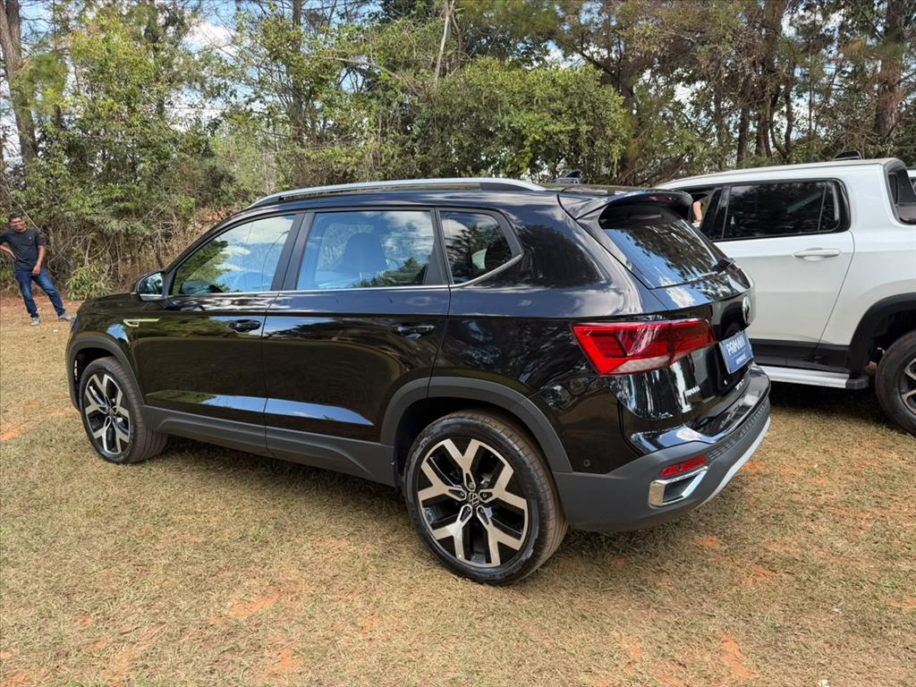 TAOS 1.4 250 TSI TOTAL FLEX HIGHLINE AUTOMÁTICO7