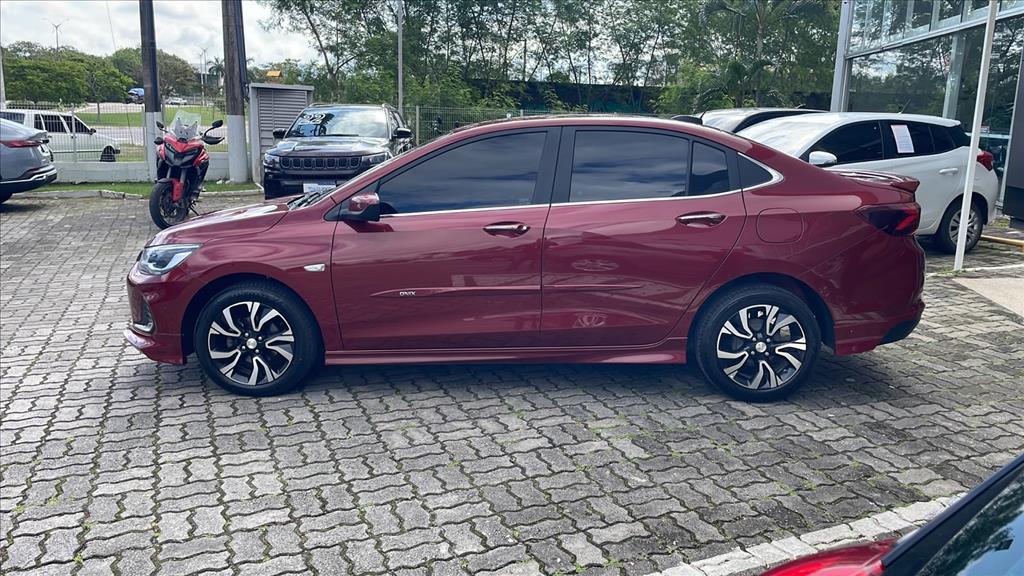 ONIX PLUS 1.0 TURBO FLEX PREMIER AUTOMÁTICO6