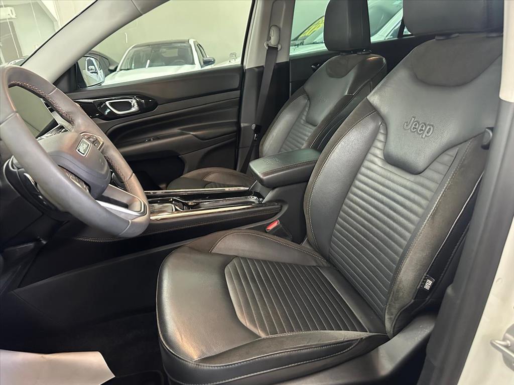 COMMANDER 1.3 T270 TURBO FLEX LIMITED AT66