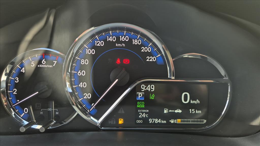 YARIS 1.5 16V FLEX XLS CONNECT MULTIDRIVE9