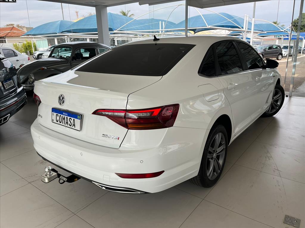 JETTA 1.4 250 TSI TOTAL FLEX R-LINE TIPTRONIC