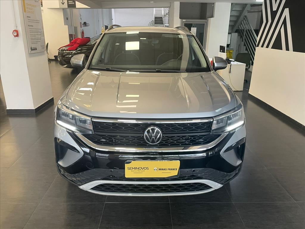 TAOS 1.4 250 TSI TOTAL FLEX COMFORTLINE AUTOMÁTICO1