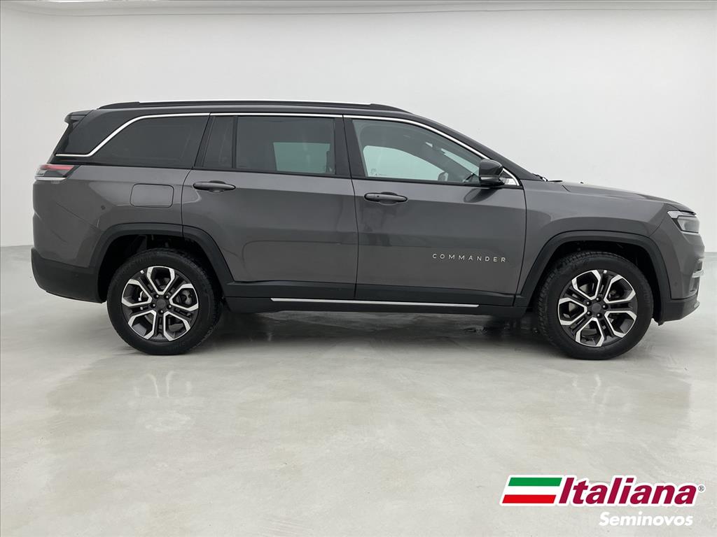 COMMANDER 1.3 T270 TURBO FLEX LIMITED AT65