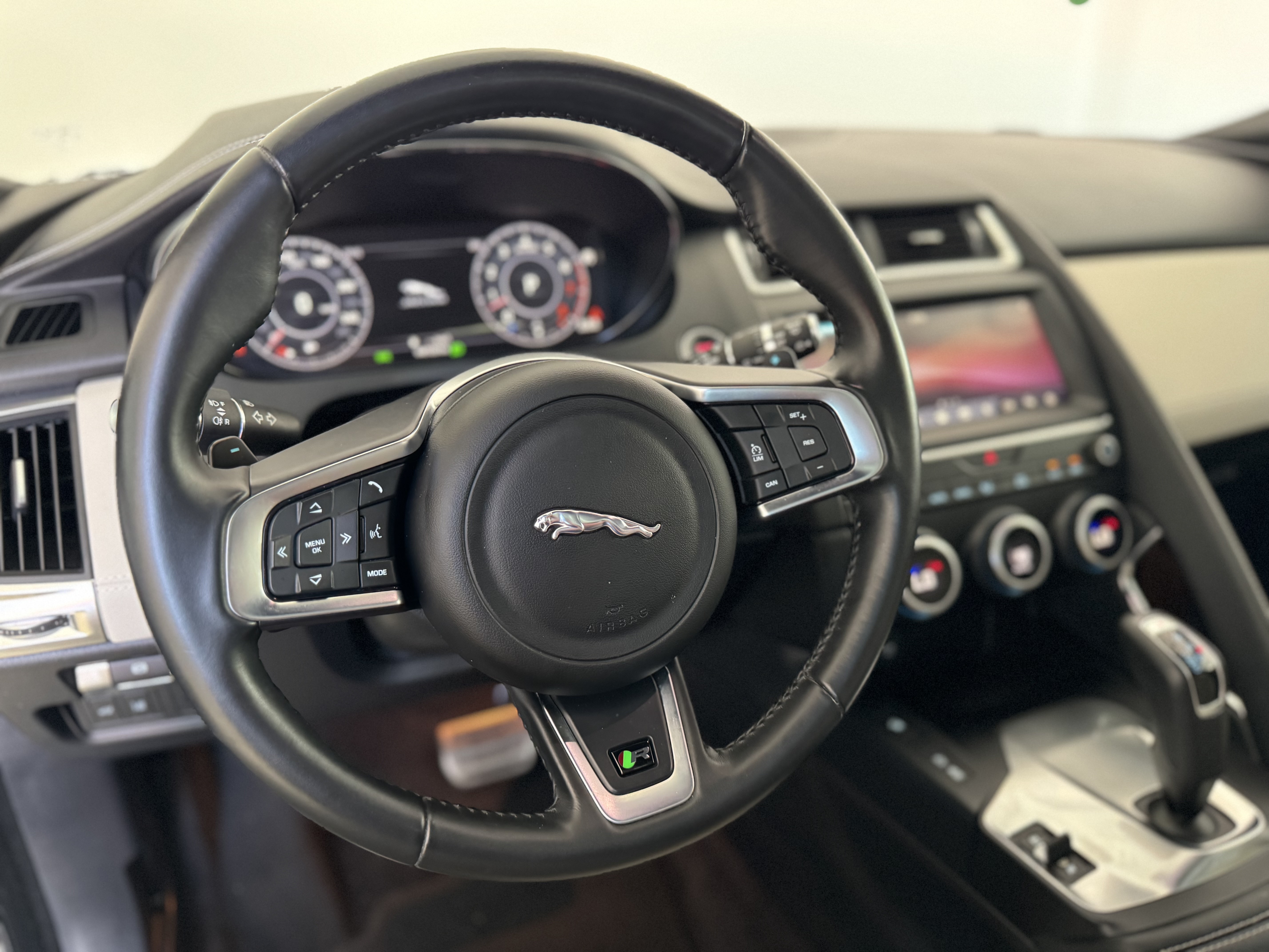 E-PACE 2.0 16V P250 FLEX R-DYNAMIC S AWD AUTOMÁTICO10