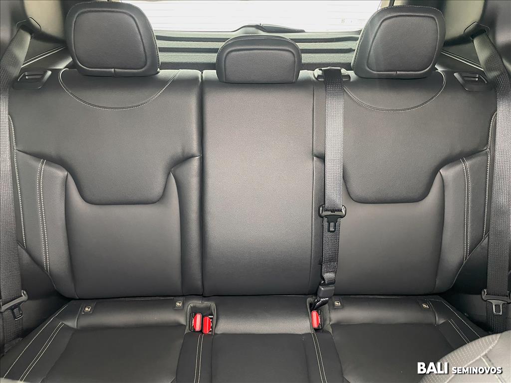 RENEGADE 1.3 T270 TURBO FLEX SAHARA AT619