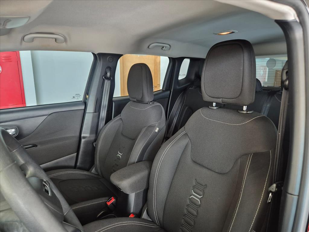 Jeep-RENEGADE-1.3 T270 TURBO FLEX SPORT AT6