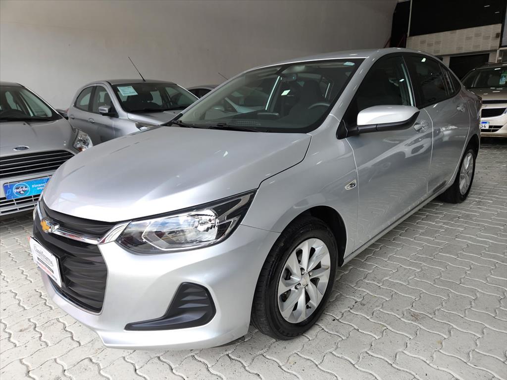 Chevrolet Onix Plus - 1.0 FLEX LT MANUAL