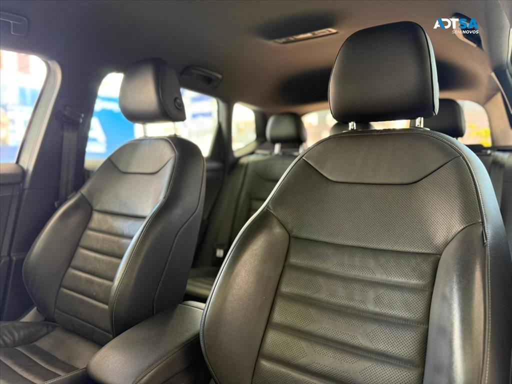 VOLKSWAGEN TAOS 1.4 250 TSI TOTAL FLEX HIGHLINE AUTOMÁTICO
