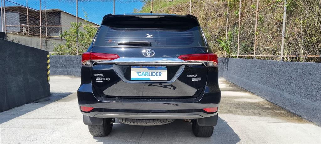 HILUX SW4 2.7 SRV 7 LUGARES 4X2 16V FLEX 4P AUTOMÁTICO3