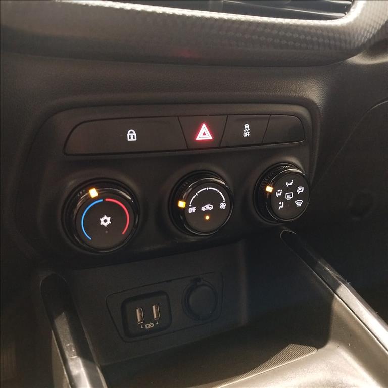 ONIX 1.0 TURBO FLEX AUTOMÁTICO