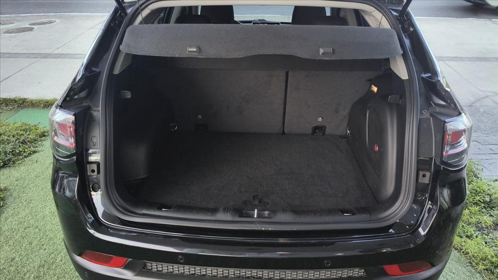 Jeep-COMPASS-1.3 T270 TURBO FLEX LONGITUDE AT6
