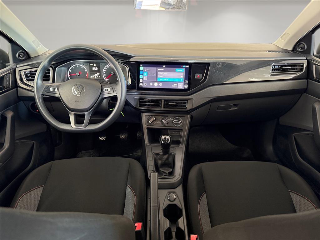 POLO 1.0 MPI TRACK MANUAL9