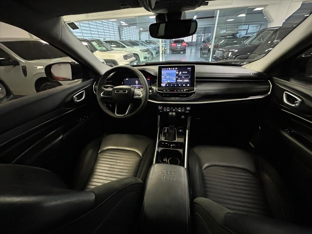 COMMANDER 1.3 T270 TURBO FLEX LONGITUDE AT69