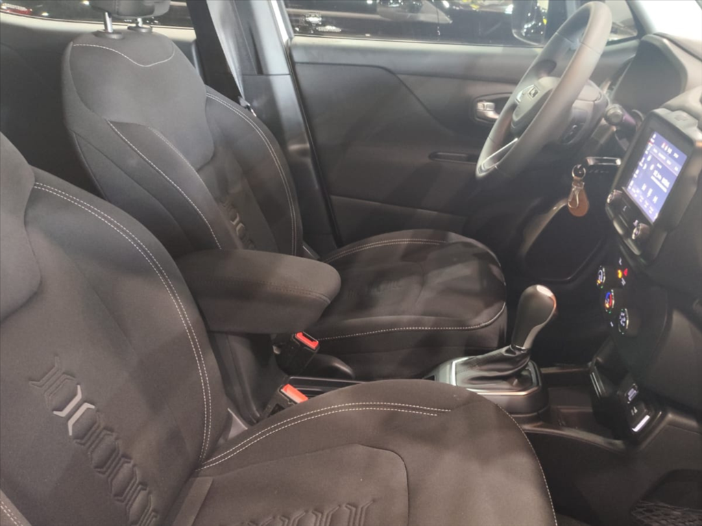 RENEGADE 1.3 T270 TURBO FLEX AT612