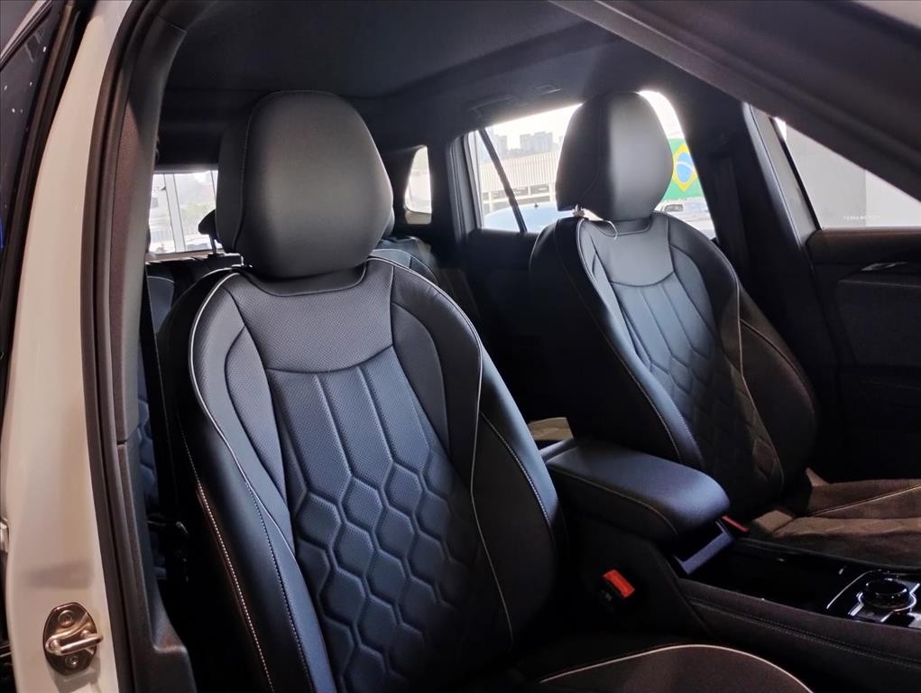 TIGUAN 2.0 350 TSI GASOLINA R-LINE 4MOTION AUTOMÁTICO10