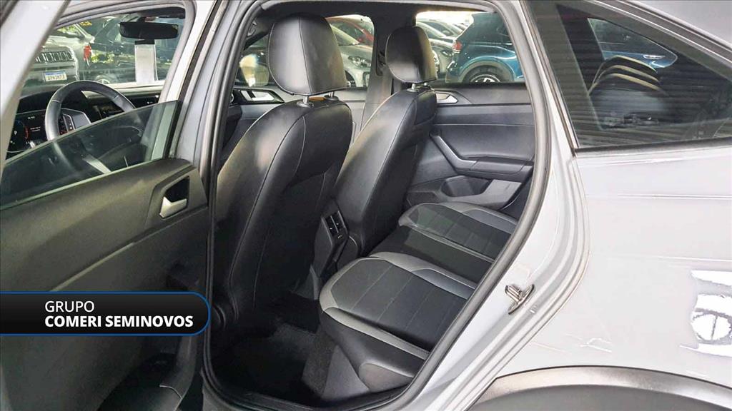 NIVUS 1.0 200 TSI TOTAL FLEX HIGHLINE AUTOMÁTICO10