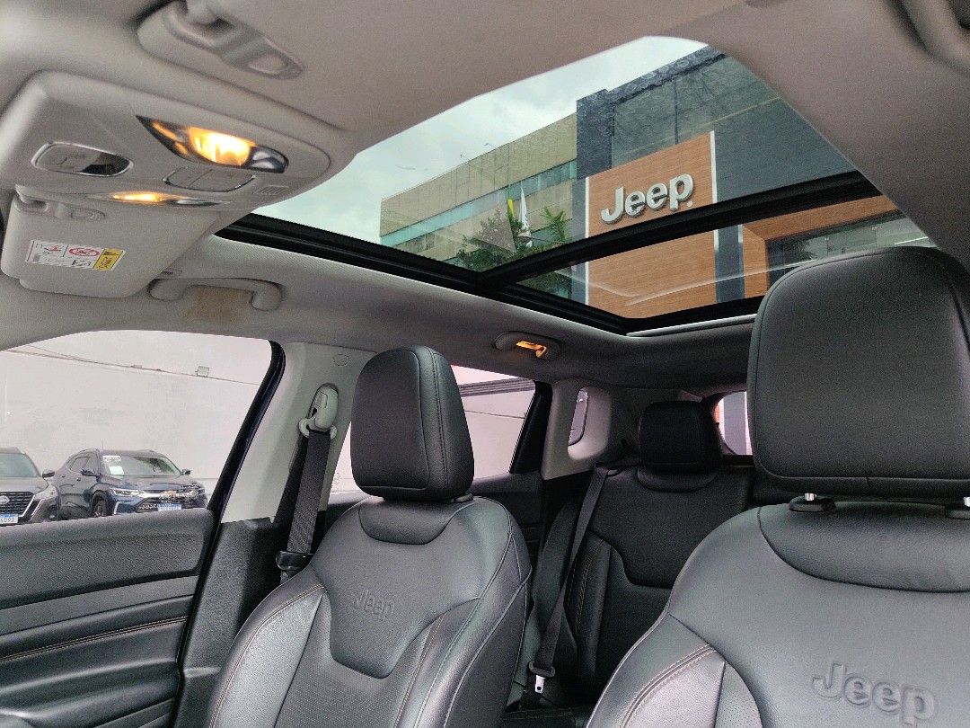 COMPASS 1.3 T270 TURBO FLEX LIMITED AT612