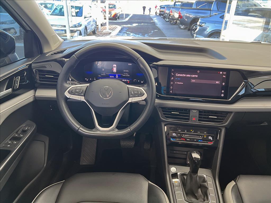 TAOS 1.4 250 TSI TOTAL FLEX COMFORTLINE AUTOMÁTICO10