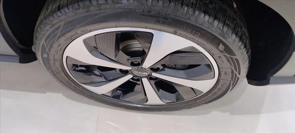 SONG PLUS 1.5 DM-I HÍBRIDO AUTOMÁTICO13