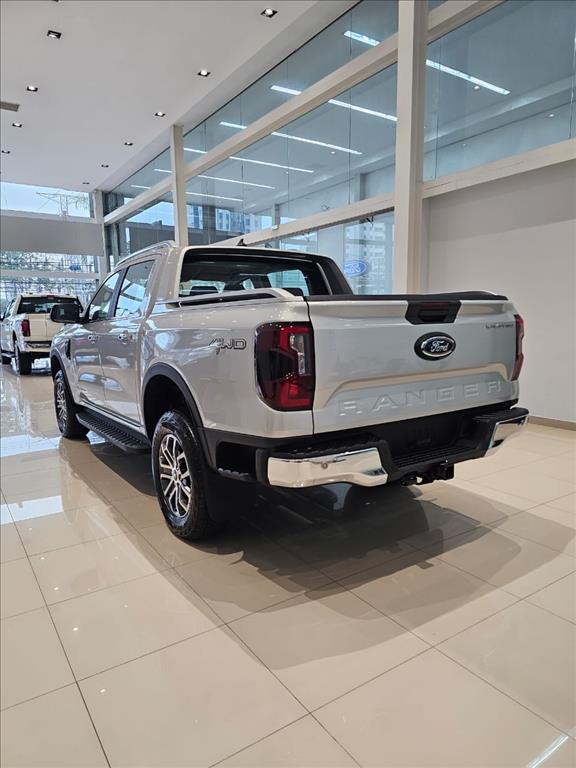 Ford-RANGER-3.0 V6 TURBO DIESEL CD LIMITED 4X4 AUTOMÁTICO